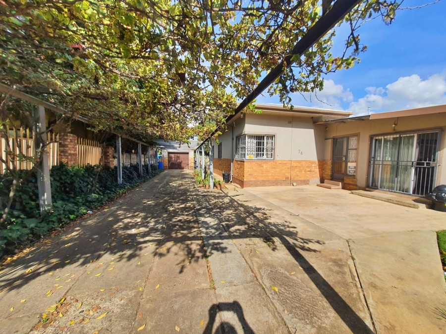 4 Bedroom Property for Sale in Potchefstroom North West